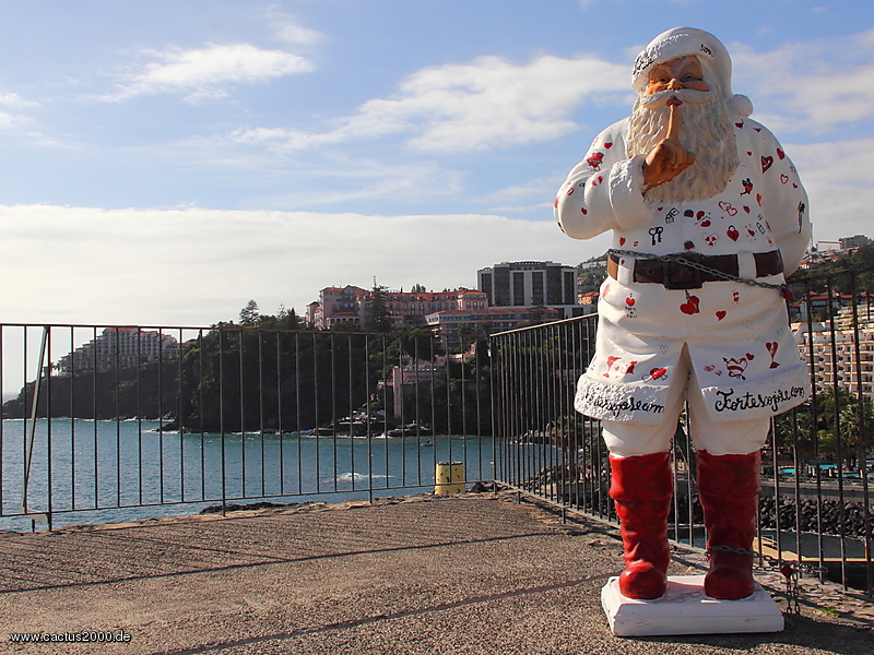 Weihnachtsmann in Funchal